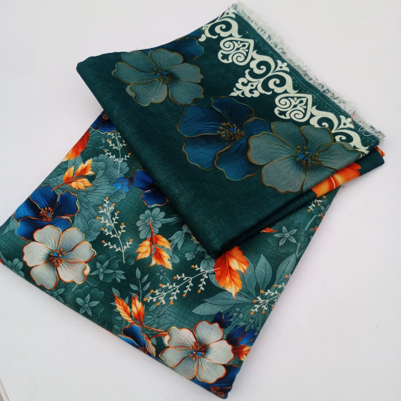 3 Piece Unstitched Khaddar Suit for Women, Premium Khaddar - Image 2